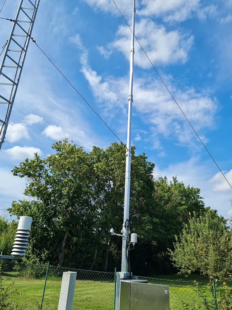 Wetterstation mit 10 m Mast